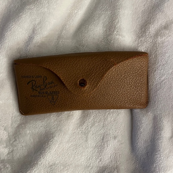 Ray Ban Aviators - Gold Frame with Green Lenses - Vintage - Picture 2 of 4